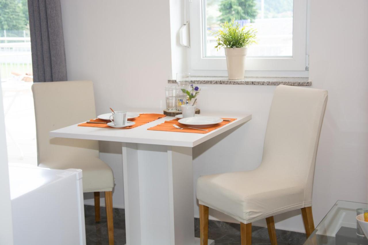 Helis Gaestezimmer Kirchbach in Steiermark ภายนอก รูปภาพ